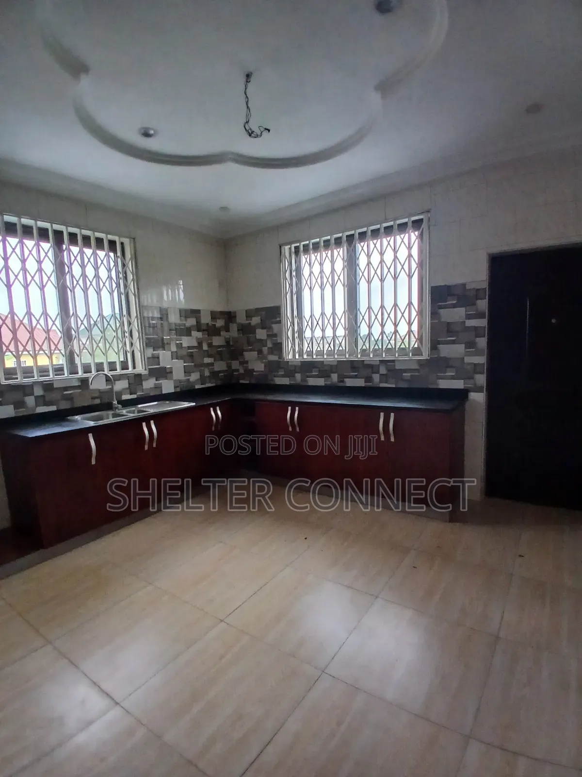 6bdrm House in Oyarifa Focos, Owusu Ansah for rent