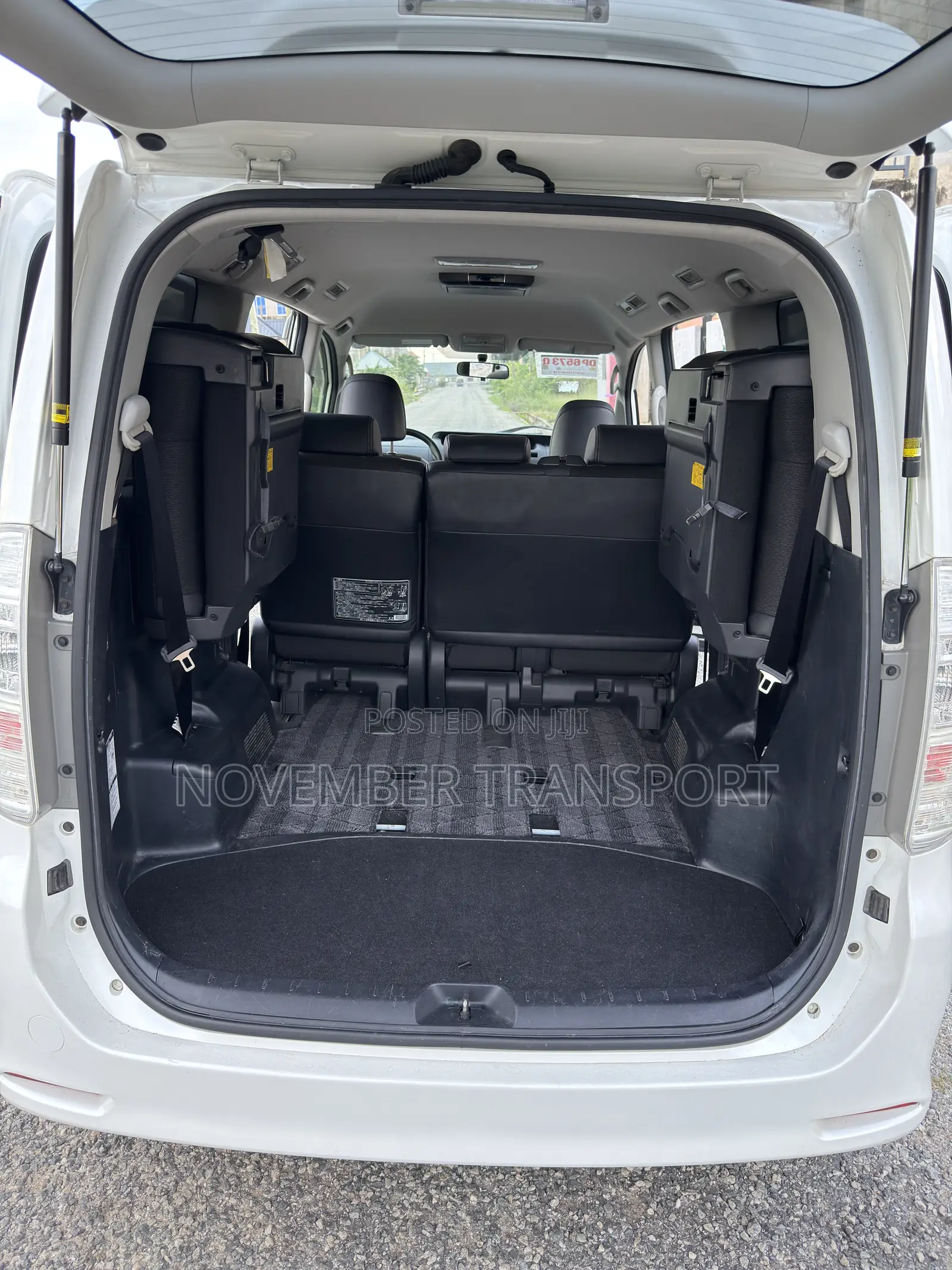 Toyota Voxy 2013 White