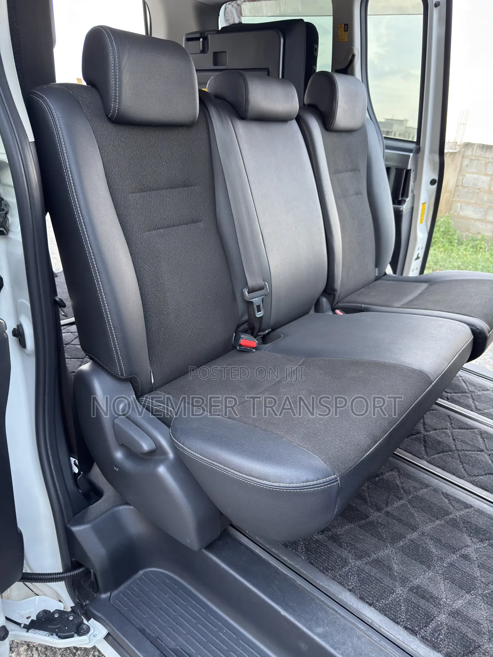 Toyota Voxy 2013 White