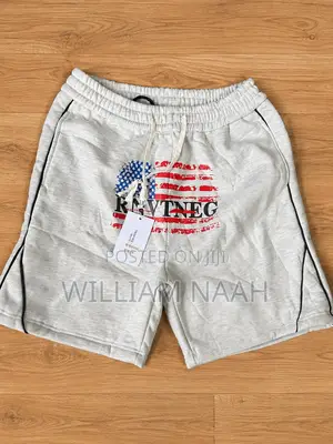 Joggers Short at Opura