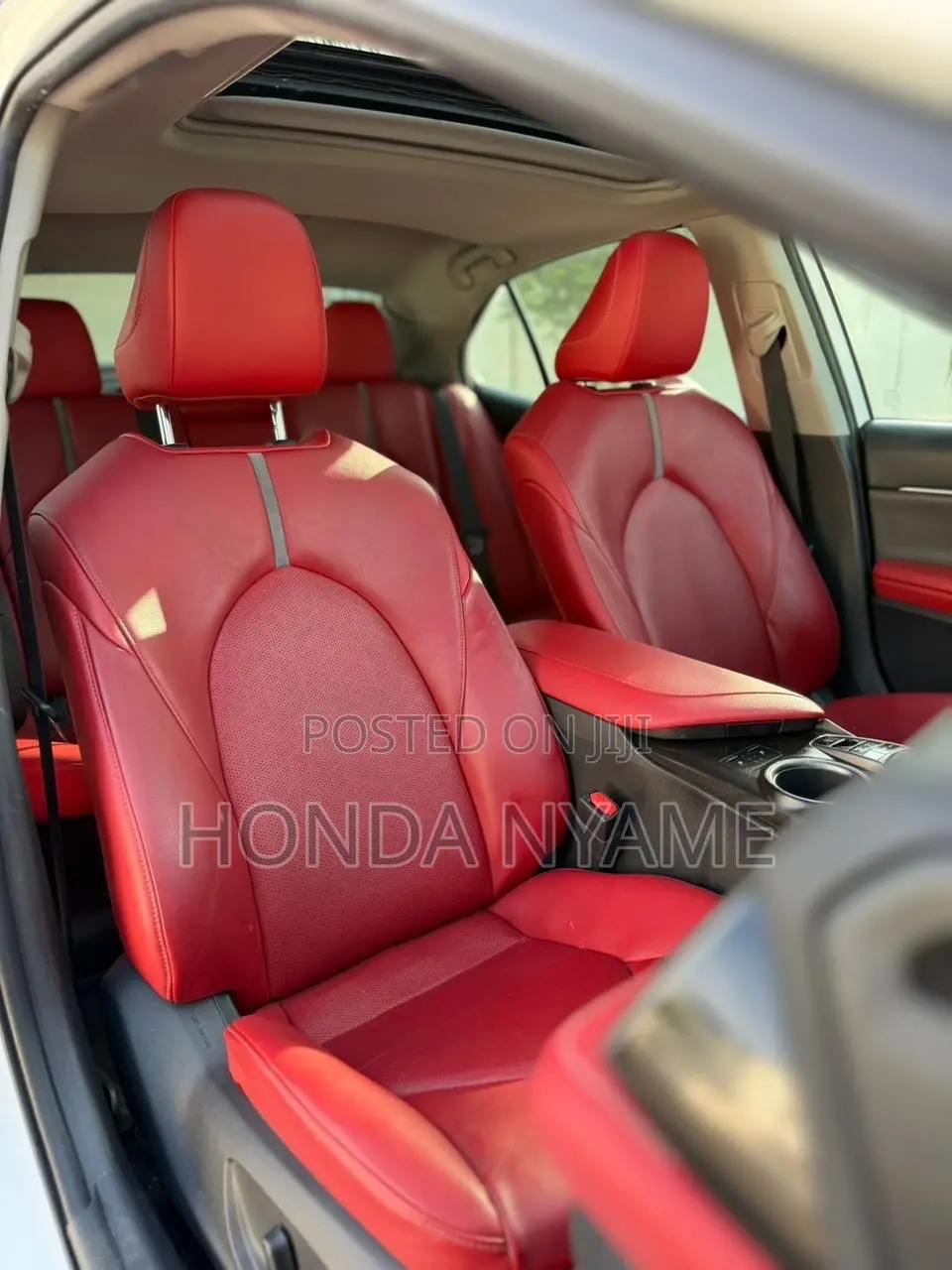 Toyota Camry XSE 2022 White