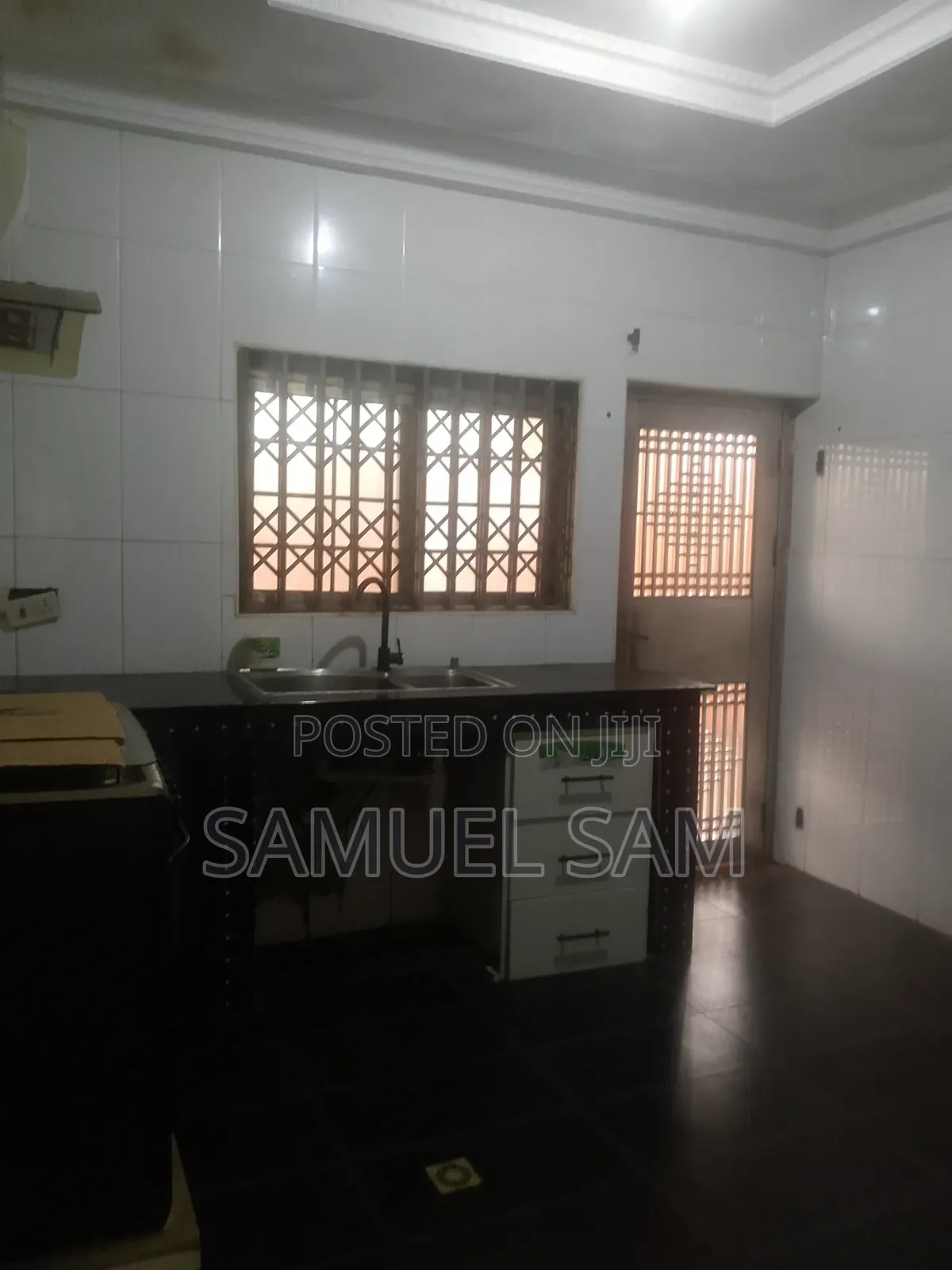 4bdrm House in Tema Community 11 for rent