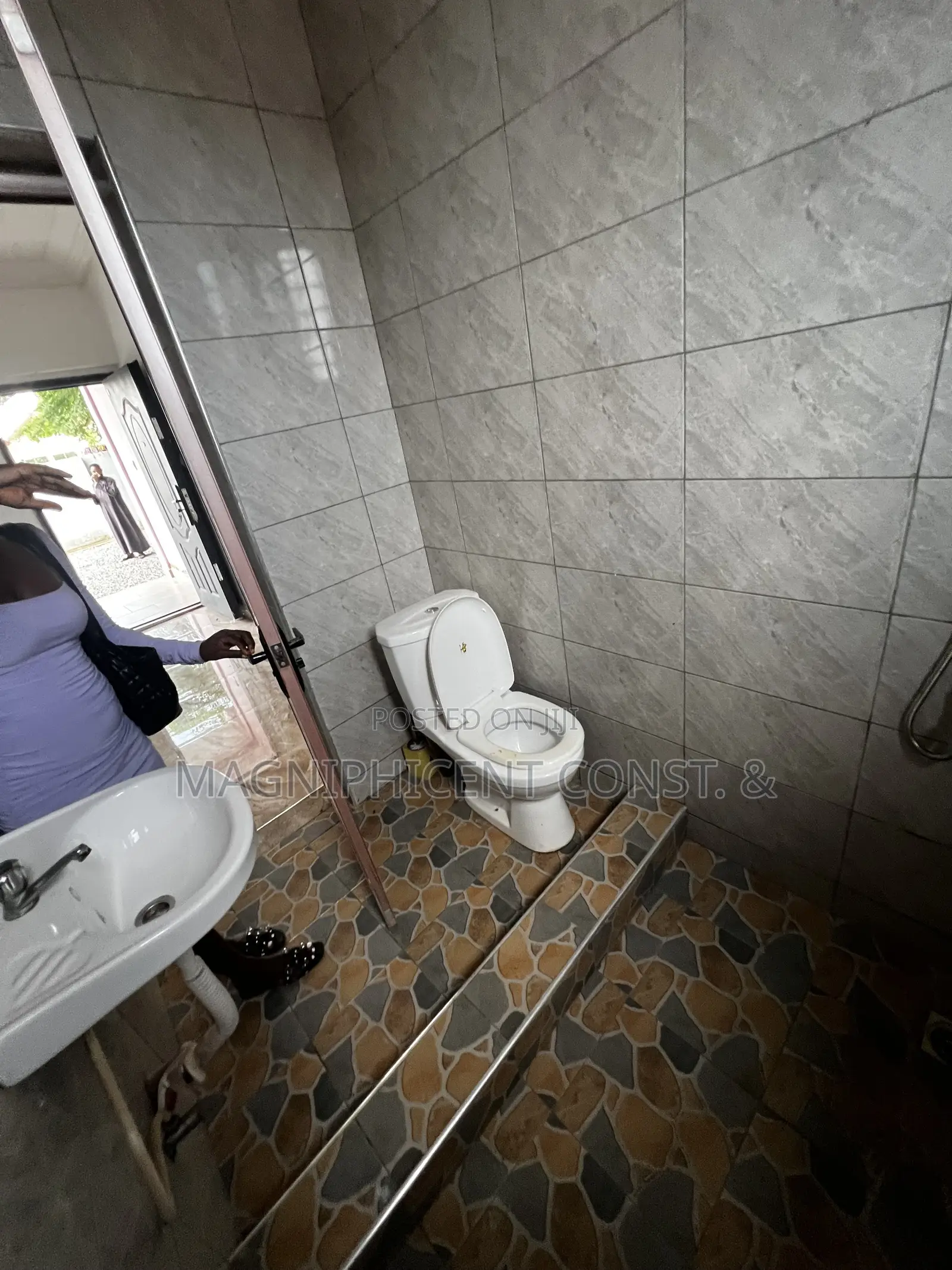 1bdrm Apartment in Estates, Ashaley Botwe for rent