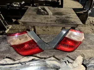 Corolla Le 2014/15/16/17 Headlights and Backlight