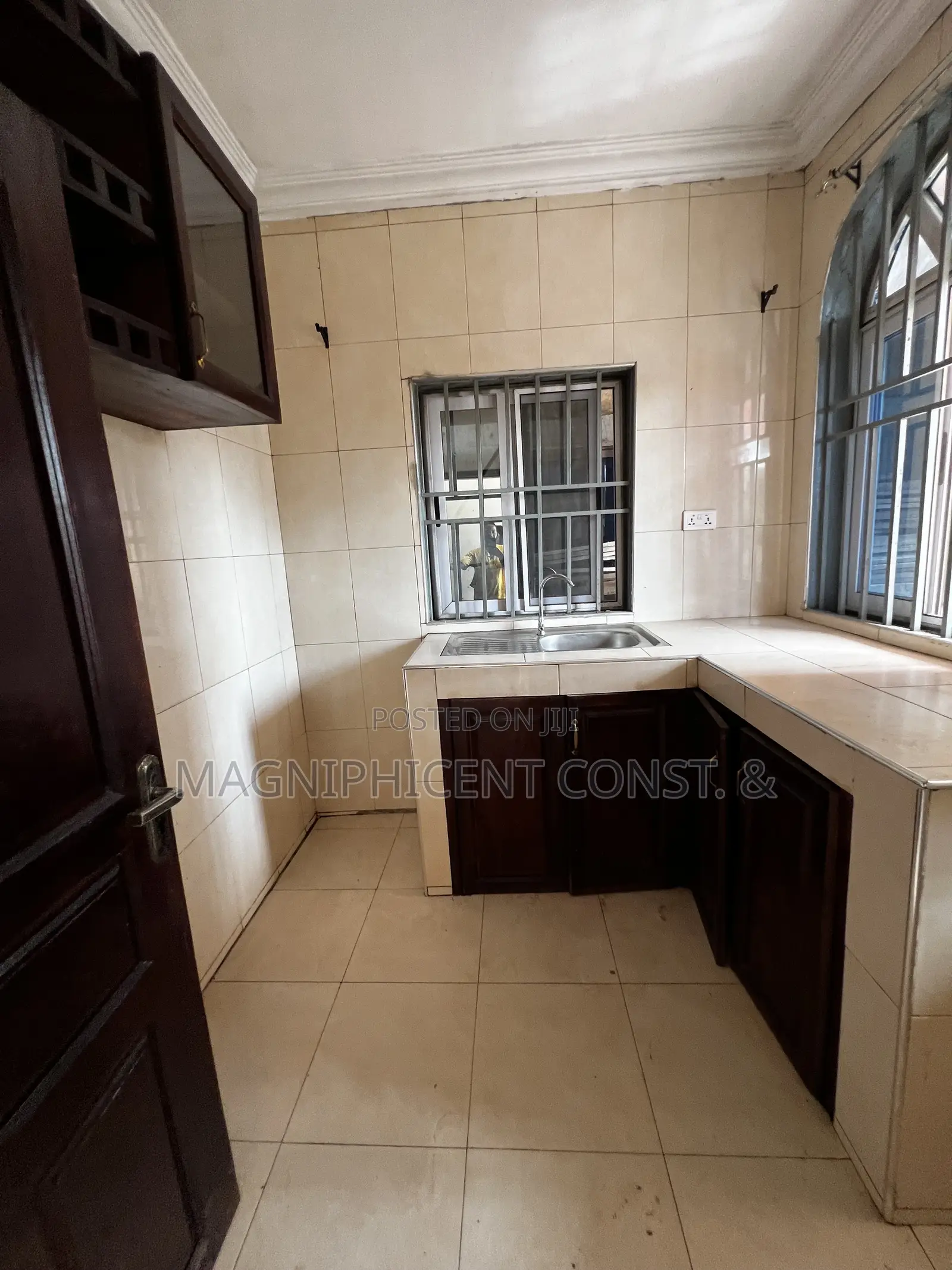 1bdrm Apartment in Lakeside, Ashaley Botwe for rent