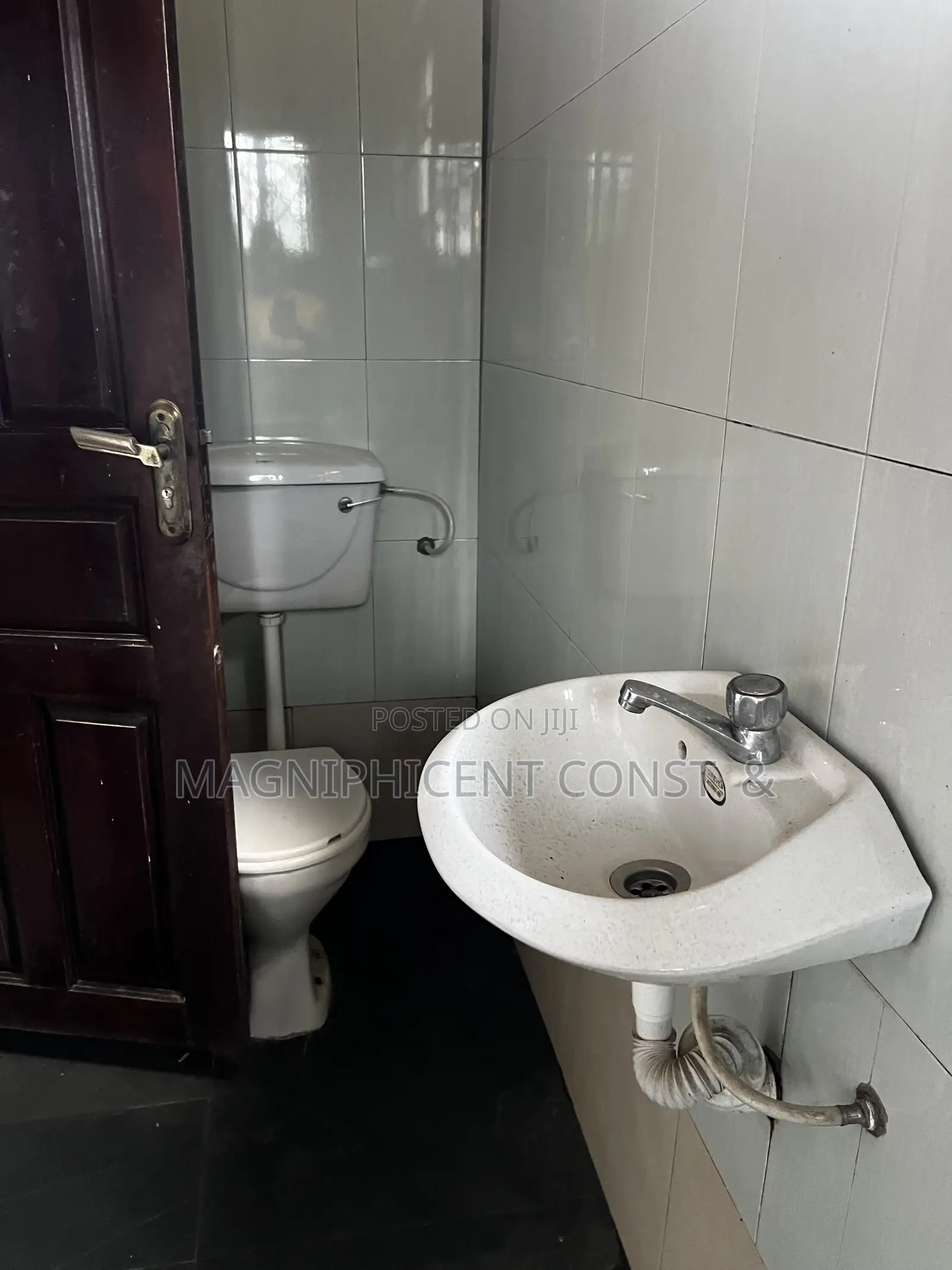 1bdrm Apartment in Lakeside, Ashaley Botwe for rent