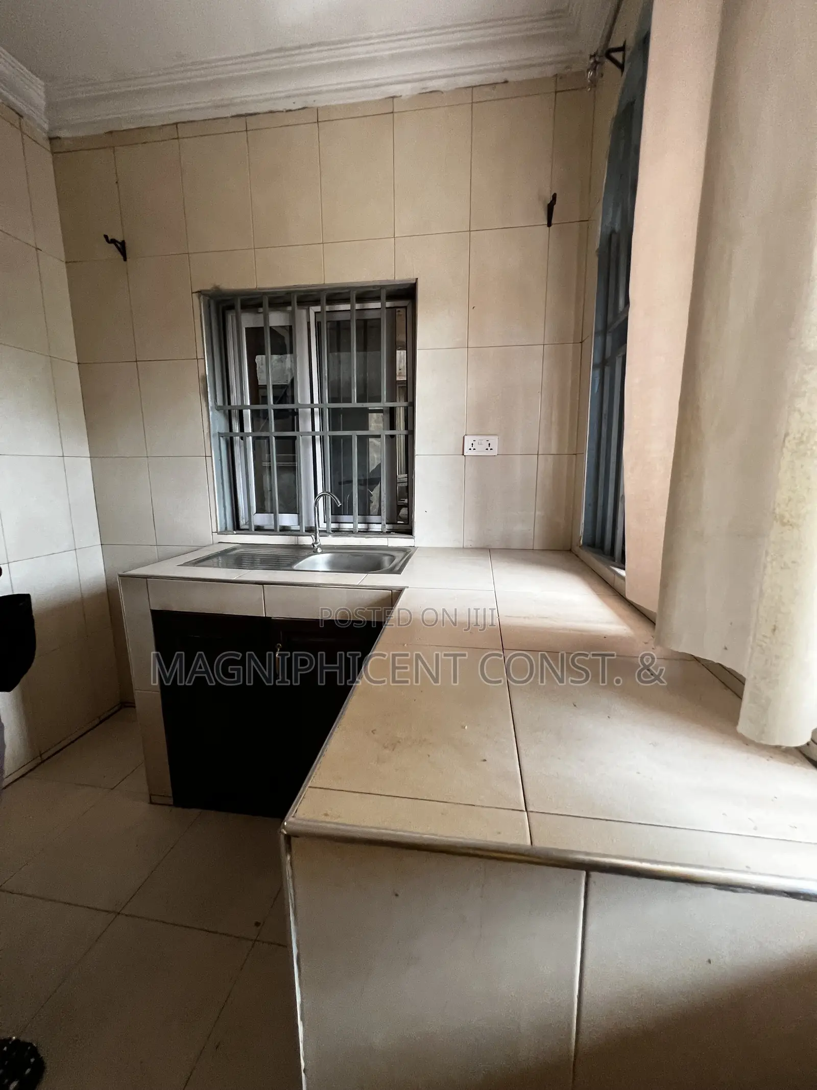 1bdrm Apartment in Lakeside, Ashaley Botwe for rent