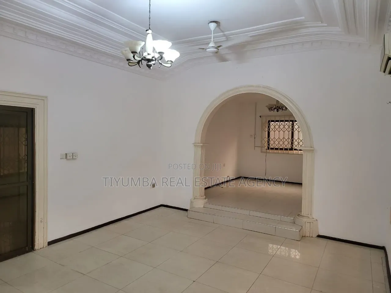 4bdrm House in Tantra Hills Accra., Ola Achool Area for rent