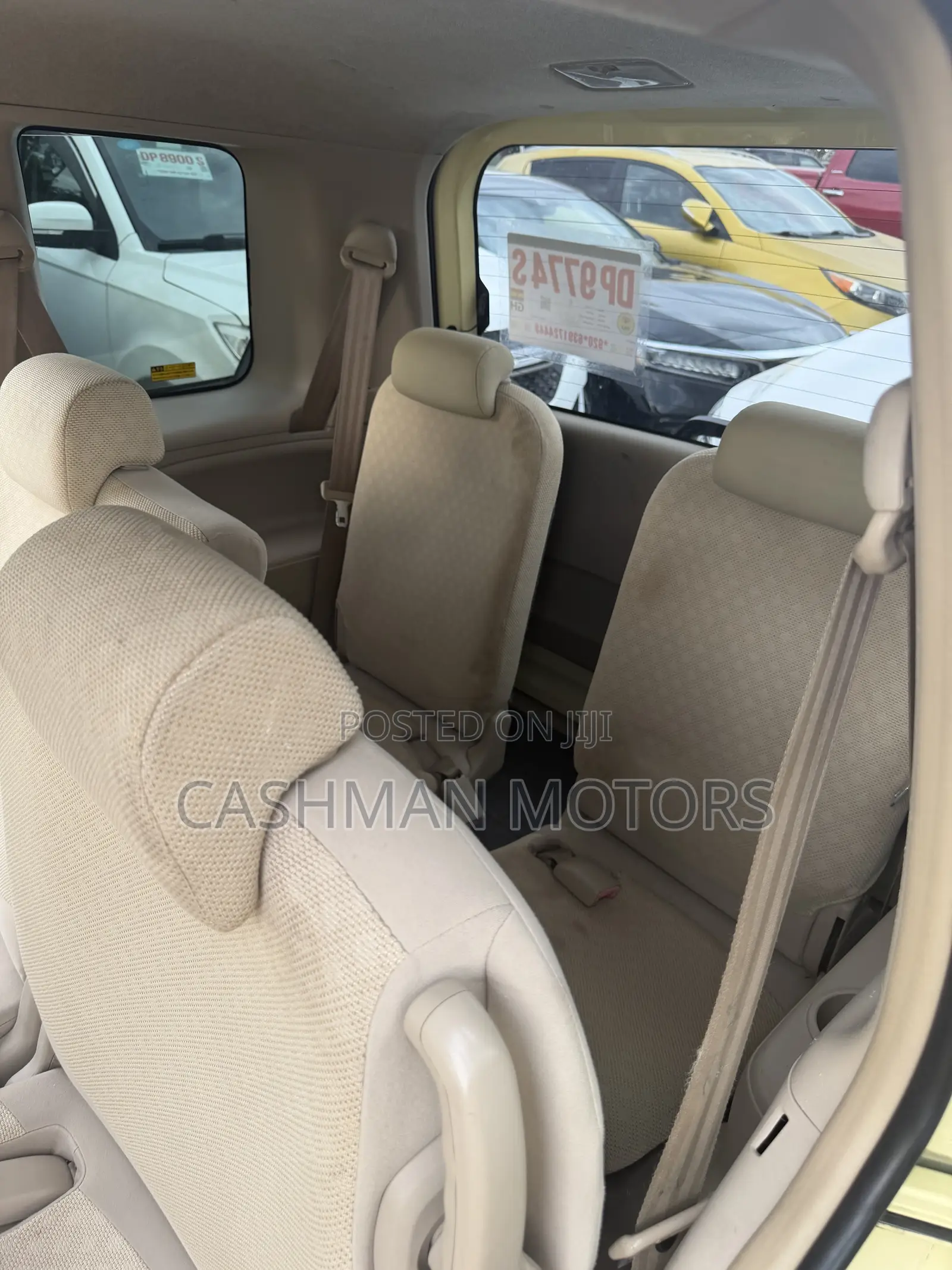 Toyota Sienta 1.5 AWD 2010 Yellow