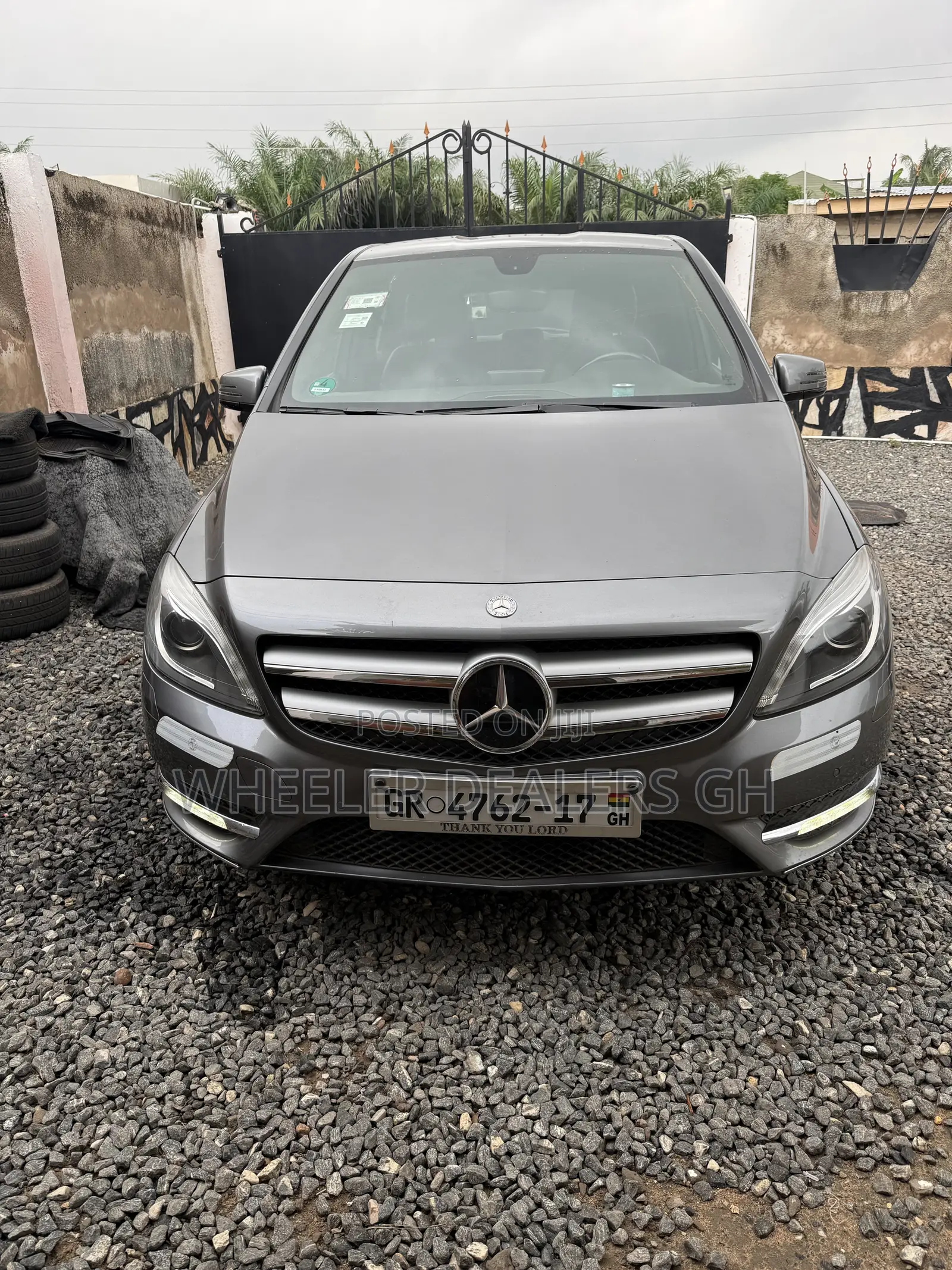 Mercedes-Benz B-Class B180 Petrol 2012 Gray