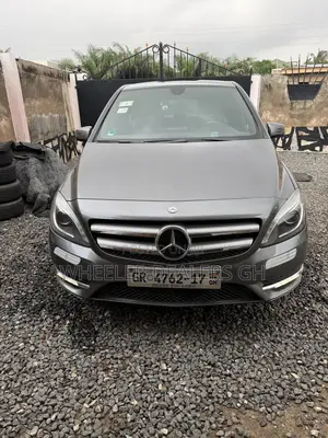 Mercedes-Benz B-Class B180 Petrol 2012 Gray