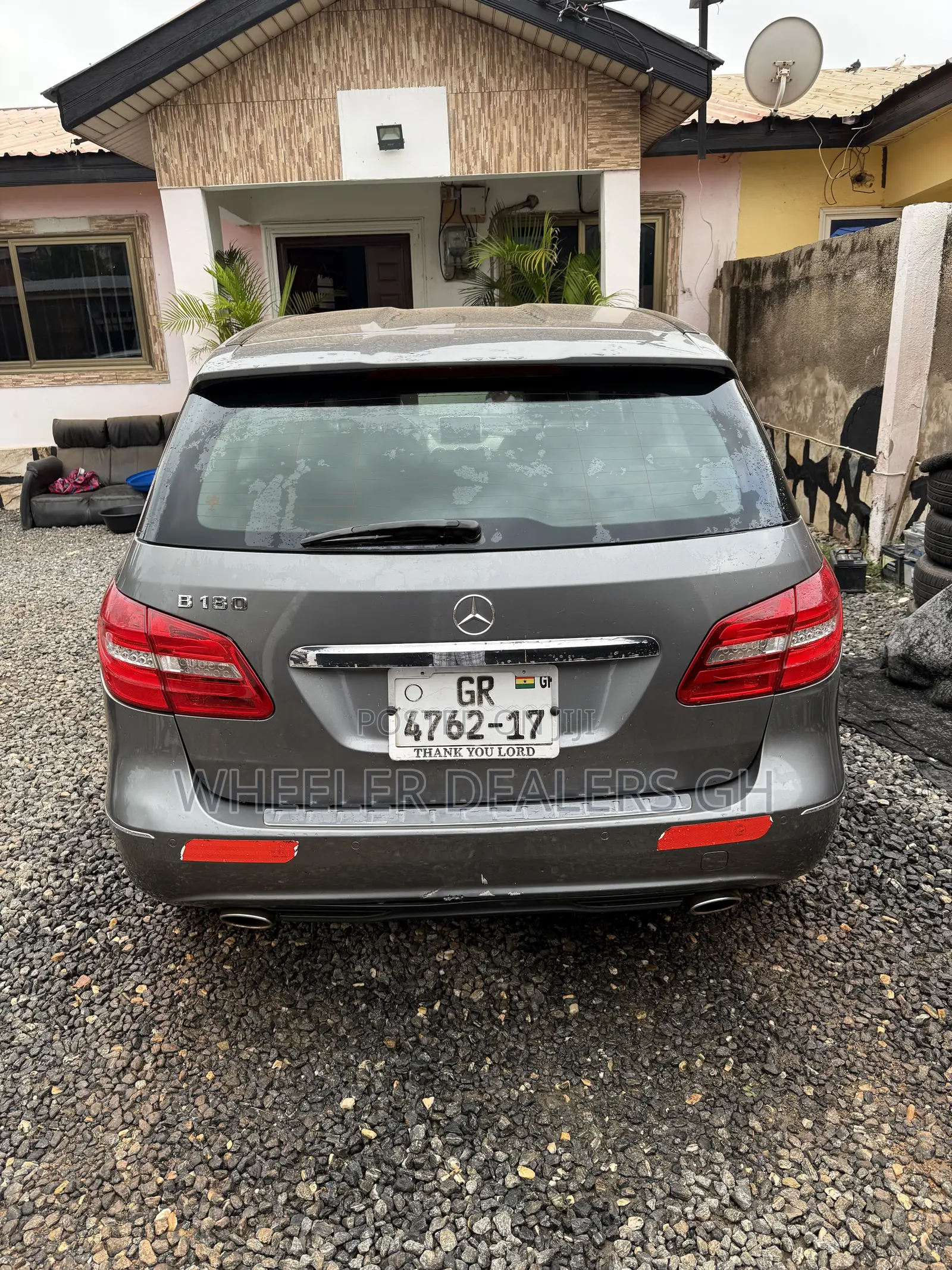 Mercedes-Benz B-Class B180 Petrol 2012 Gray