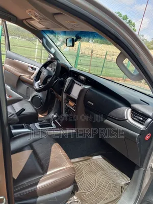 Toyota Fortuner 2018 Gray