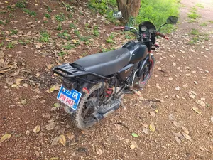 Bajaj Boxer 2025 Black