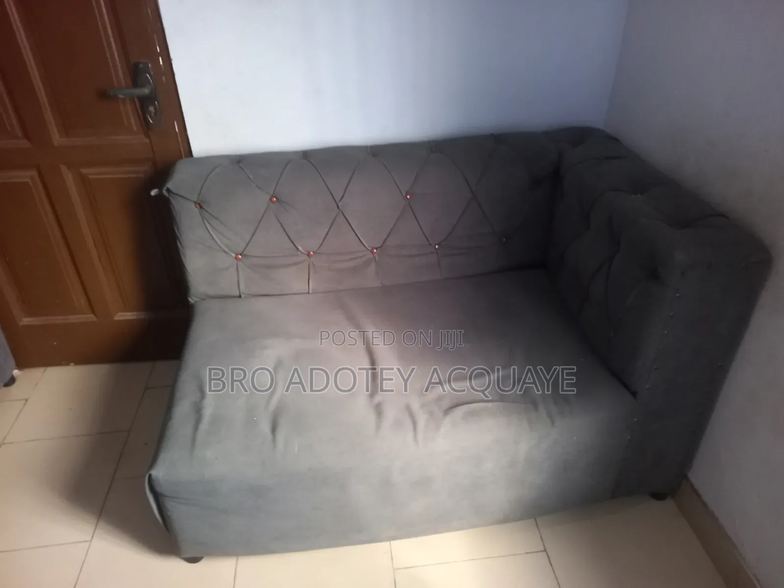 Safa Chair