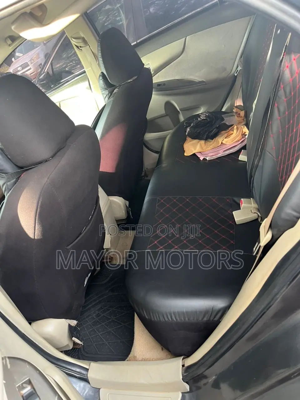 Toyota Corolla LE 4dr Sedan (1.8L 4cyl 4A) 2010 Gray