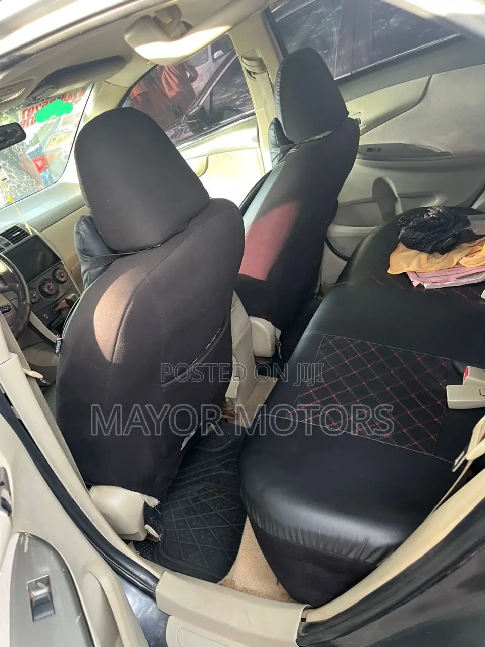 Toyota Corolla LE 4dr Sedan (1.8L 4cyl 4A) 2010 Gray