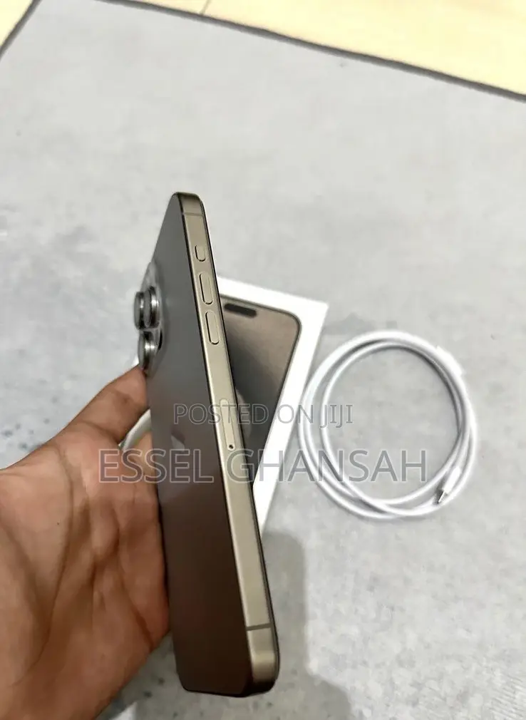 Apple iPhone 15 Pro Max 256 GB Silver