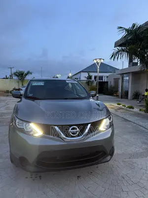 Nissan Rogue SV AWD 2017 Black