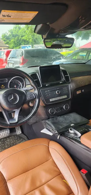 Mercedes-Benz GLE-Class 2016 White