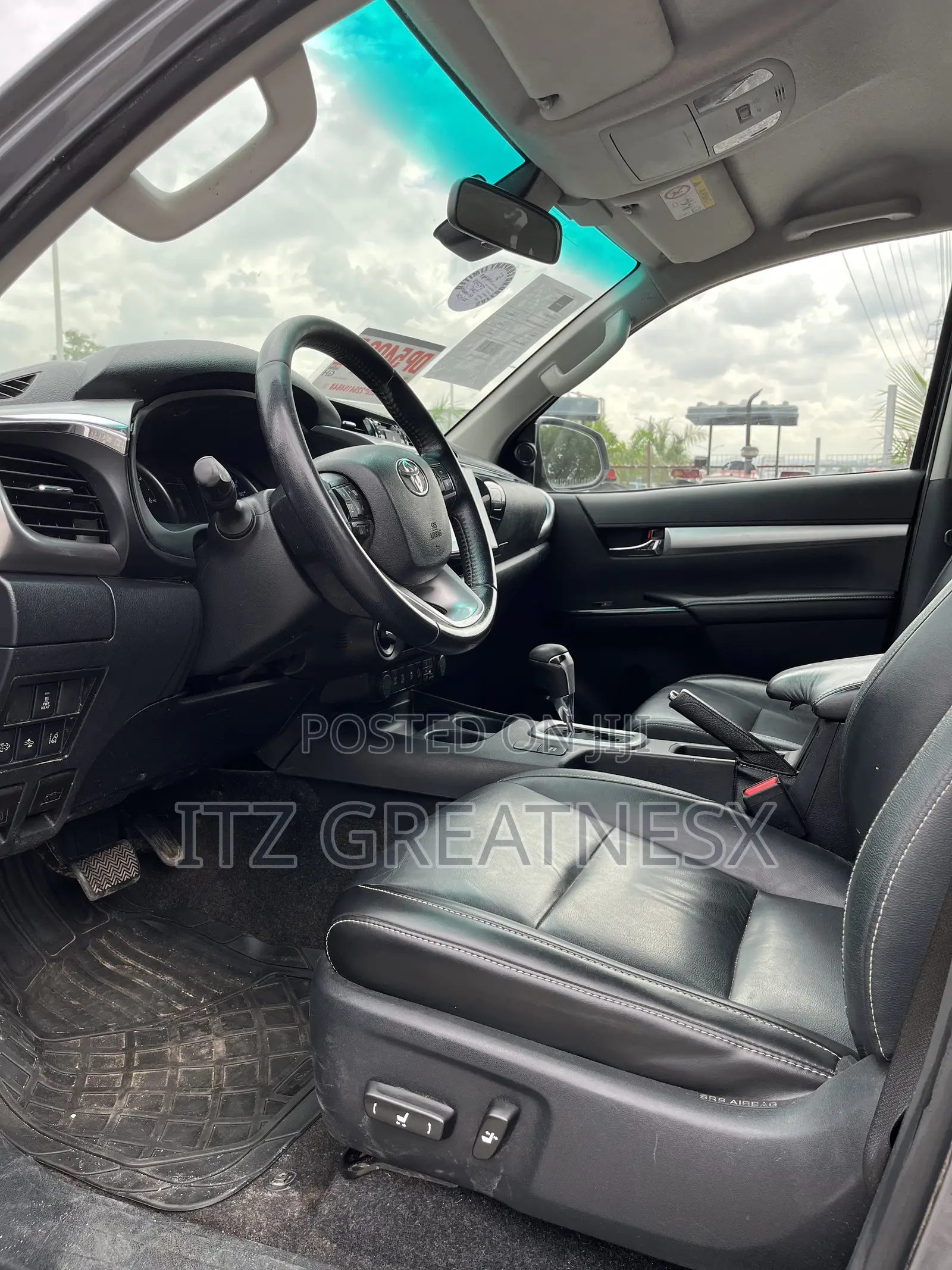 Toyota Hilux Revo Double Cab Deisel 2.8 AWD 2018 Silver