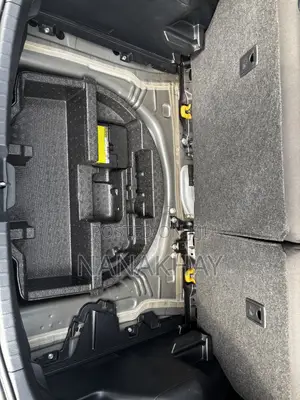 Toyota Vitz 1.3 AWD 3dr 2017 Black