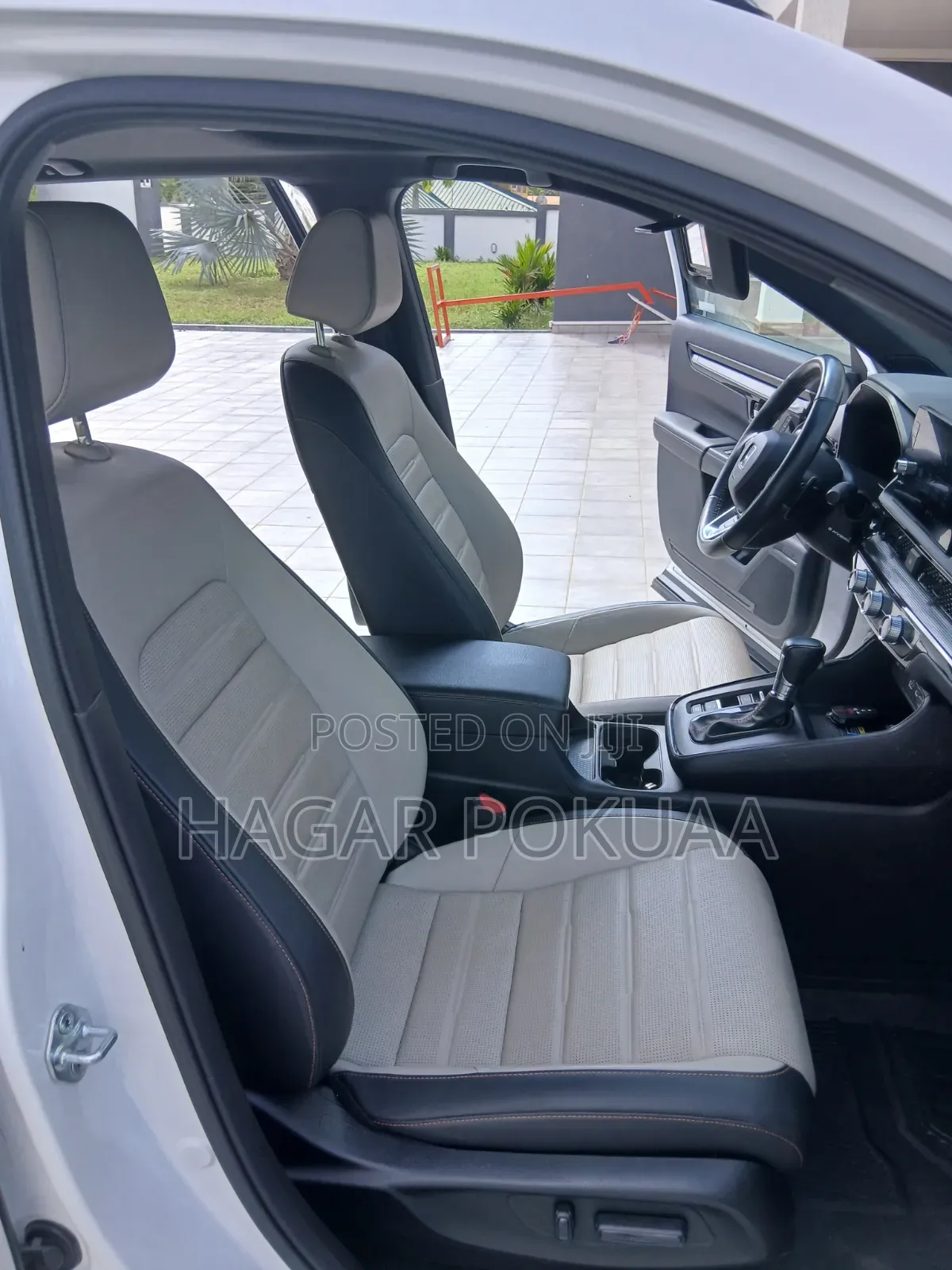 Honda CR-V 2023 White