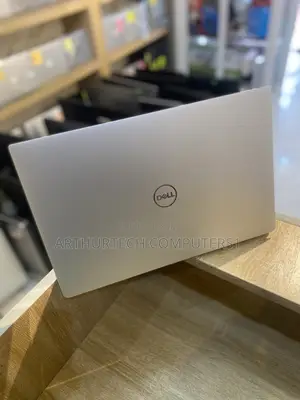 New Laptop Dell XPS 13 16GB Intel Core i5 SSD 512GB