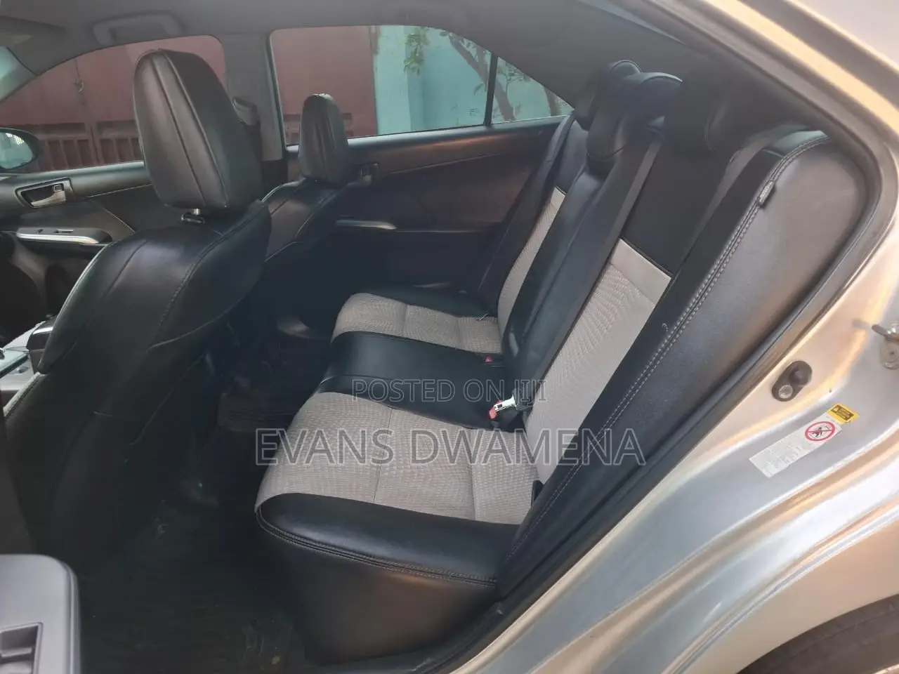 Toyota Camry SE 4dr Sedan (2.5L 4cyl 6A) 2014 Silver