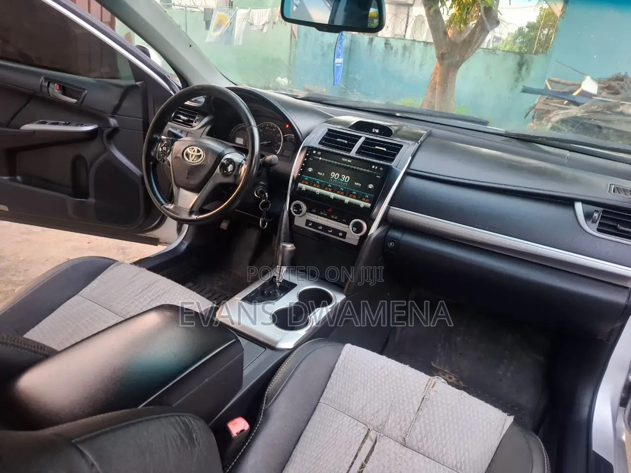 Toyota Camry SE 4dr Sedan (2.5L 4cyl 6A) 2014 Silver
