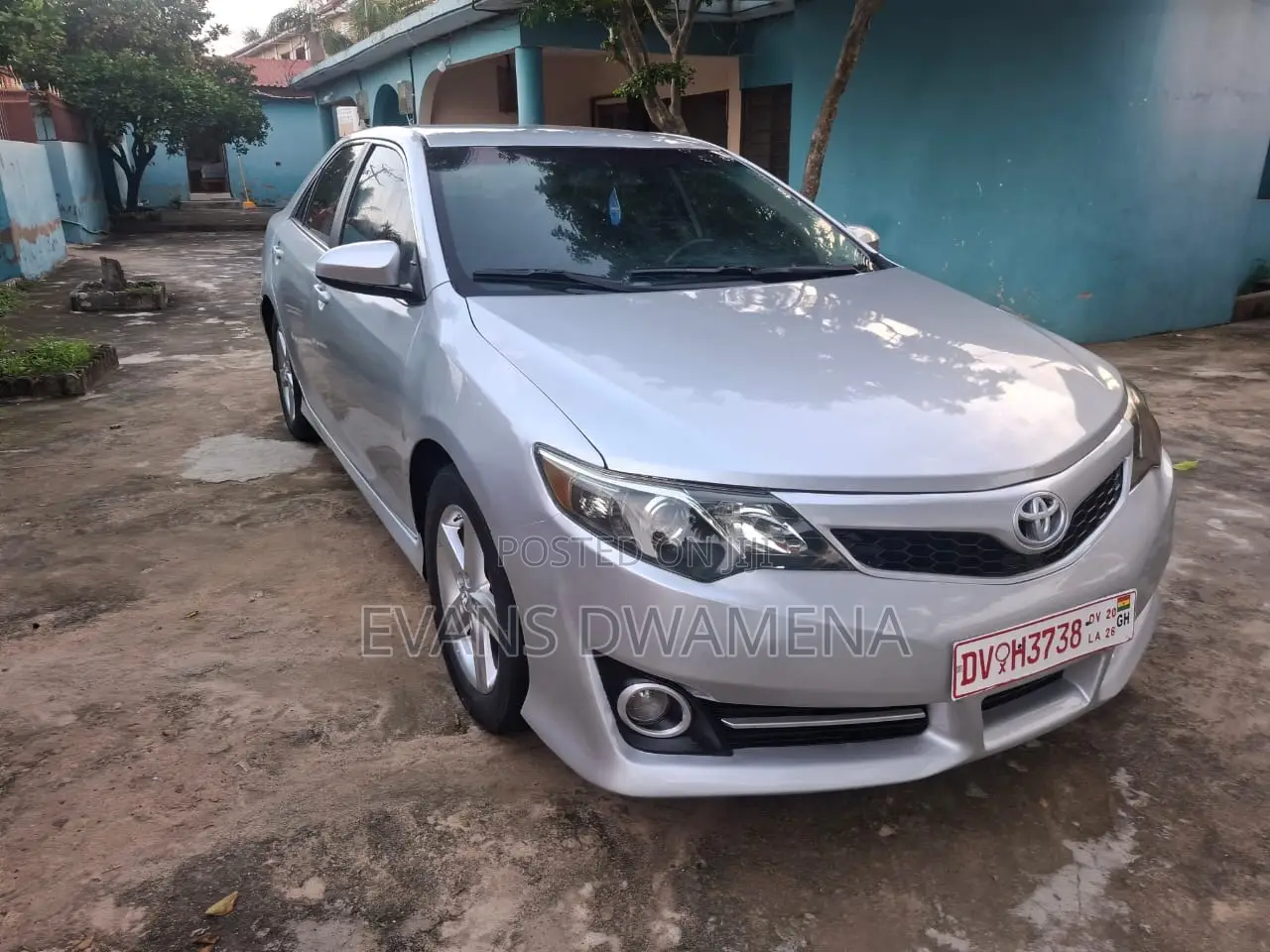 Toyota Camry SE 4dr Sedan (2.5L 4cyl 6A) 2014 Silver