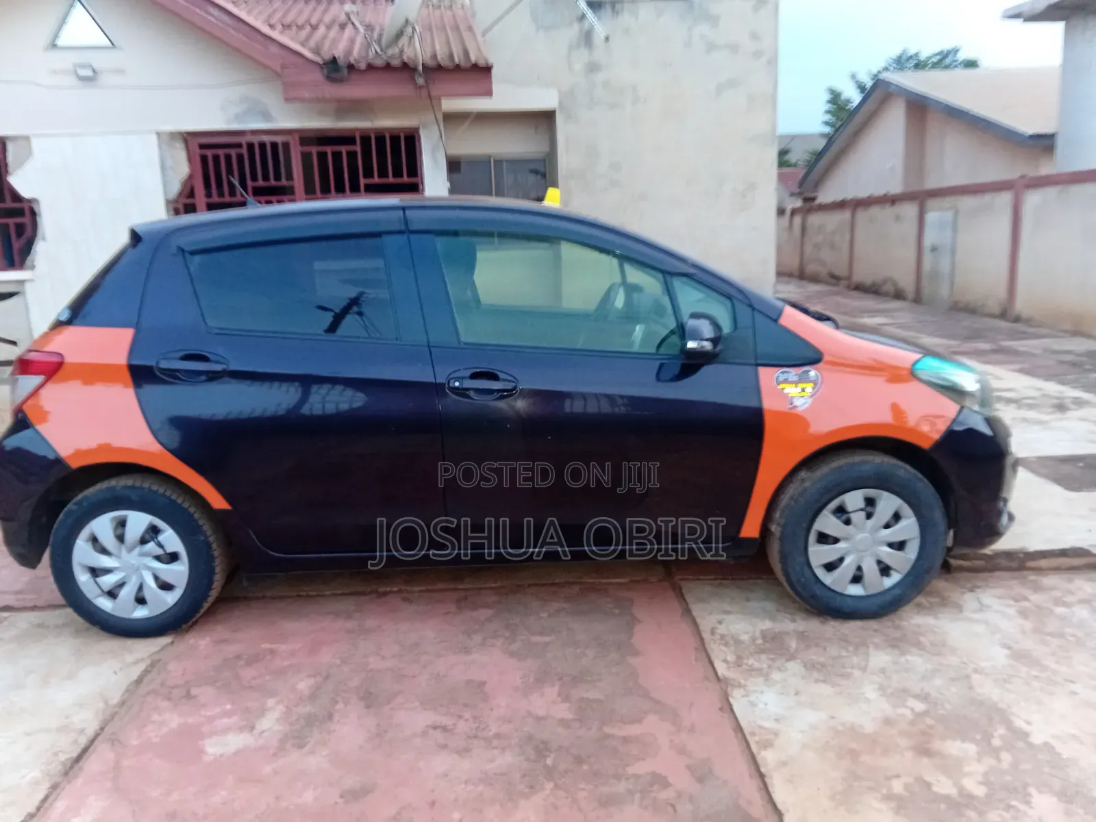 Toyota Vitz 2012 Purple