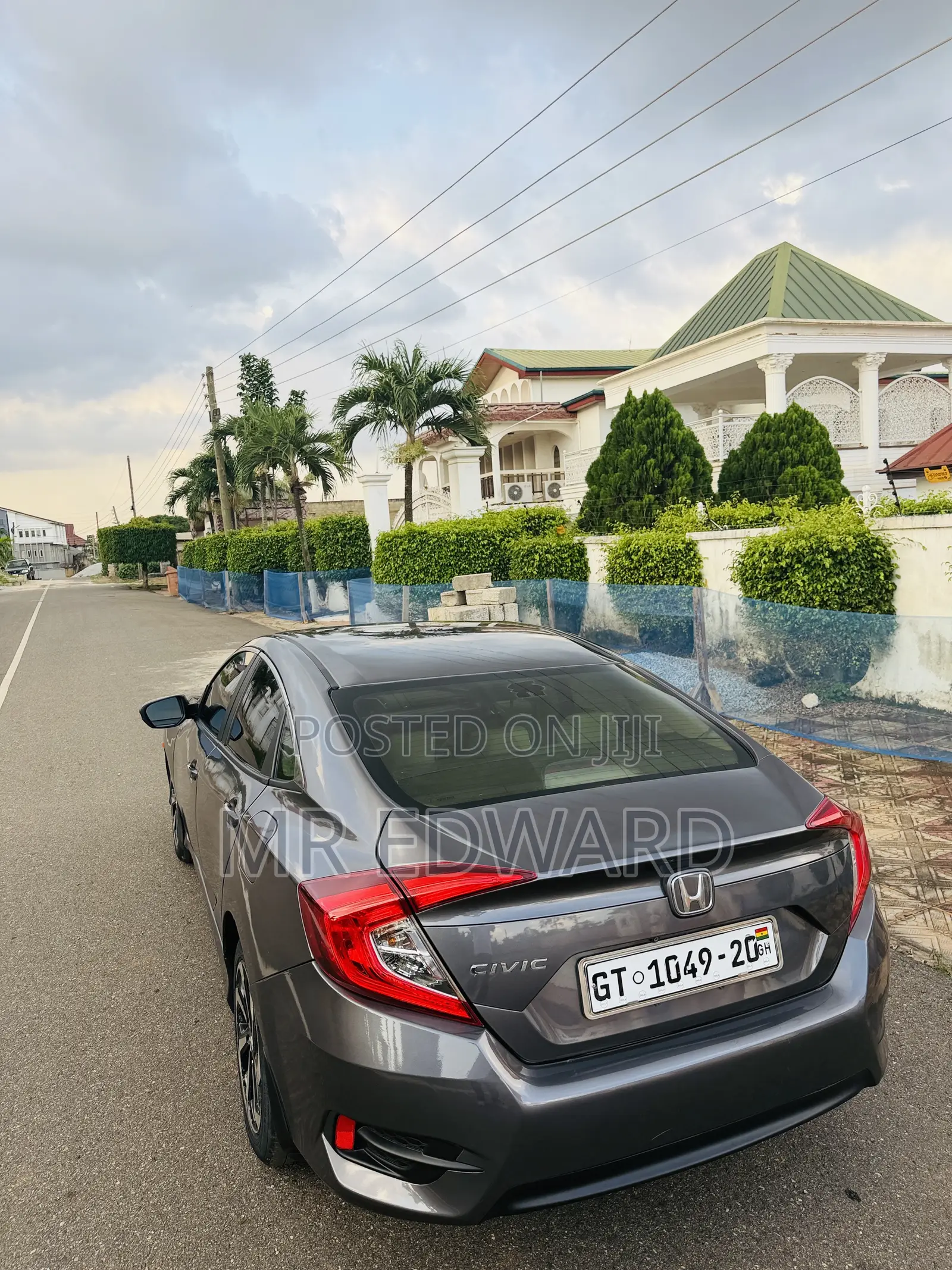 Honda Civic EX-L 4dr Sedan (1.5L 4cyl) 2017 Gray
