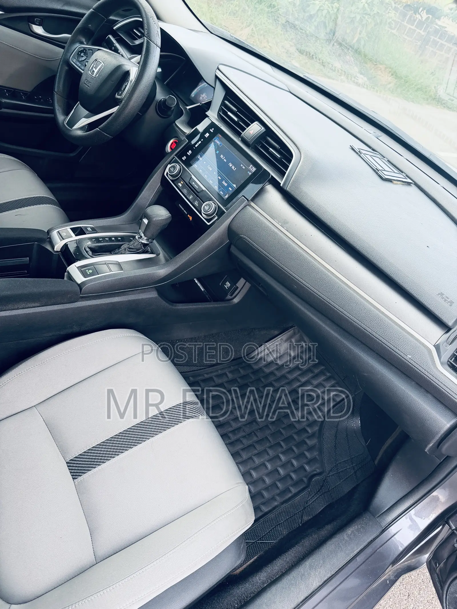 Honda Civic EX-L 4dr Sedan (1.5L 4cyl) 2017 Gray