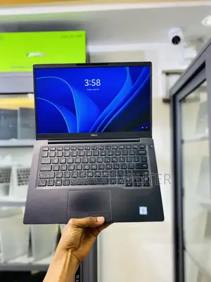 Laptop Dell Latitude 7400 8GB Intel Core i5 SSD 256GB