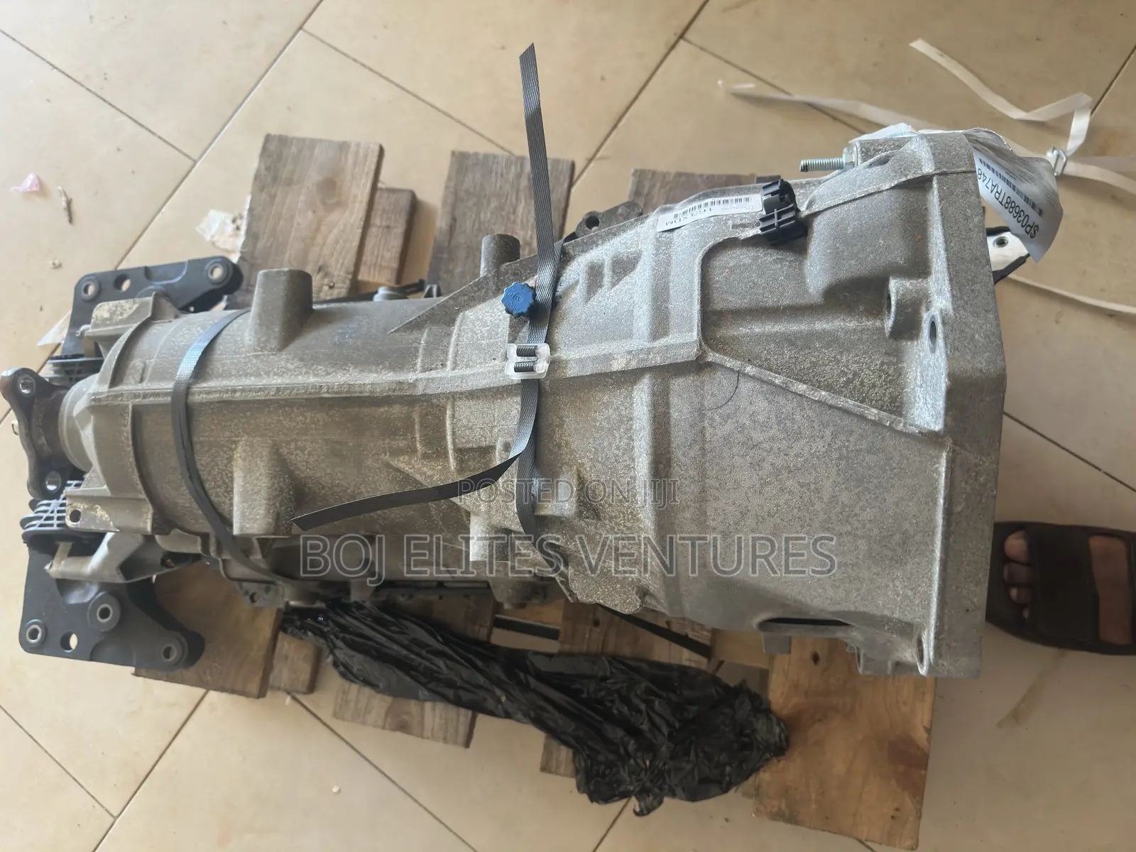 BMW 328 Engine and Transmission