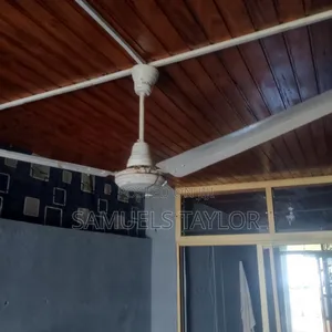 1bdrm Apartment in Dansoman, Round About for rent