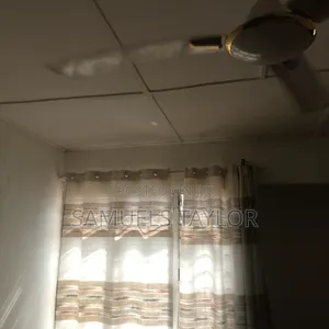 1bdrm Apartment in Dansoman, Round About for rent