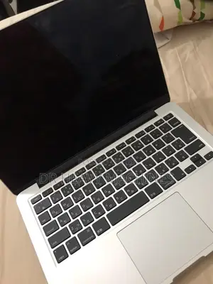 Laptop Apple MacBook Pro 2015 8GB Intel Core i5 SSD 128GB