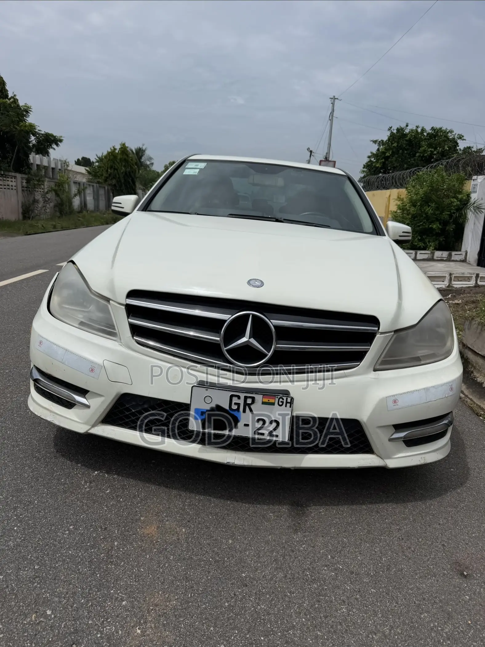 Mercedes-Benz C300 Luxury 4Matic Sedan AWD (3.5L 6cyl 7A) 2014 White
