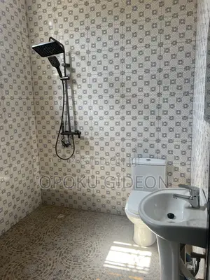 1bdrm Room & Parlour in Olebu for rent