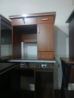 Table With Drawers for Exams