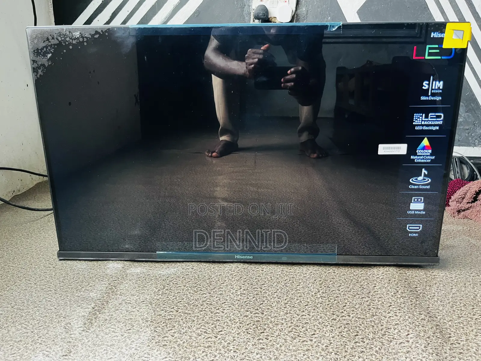 Selling Hisense 32 Inches Tv