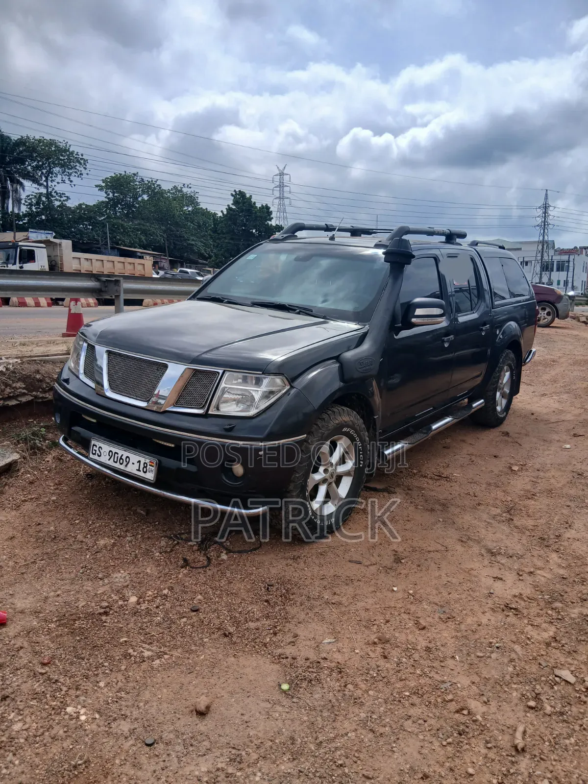 Nissan Navara 2010 Black