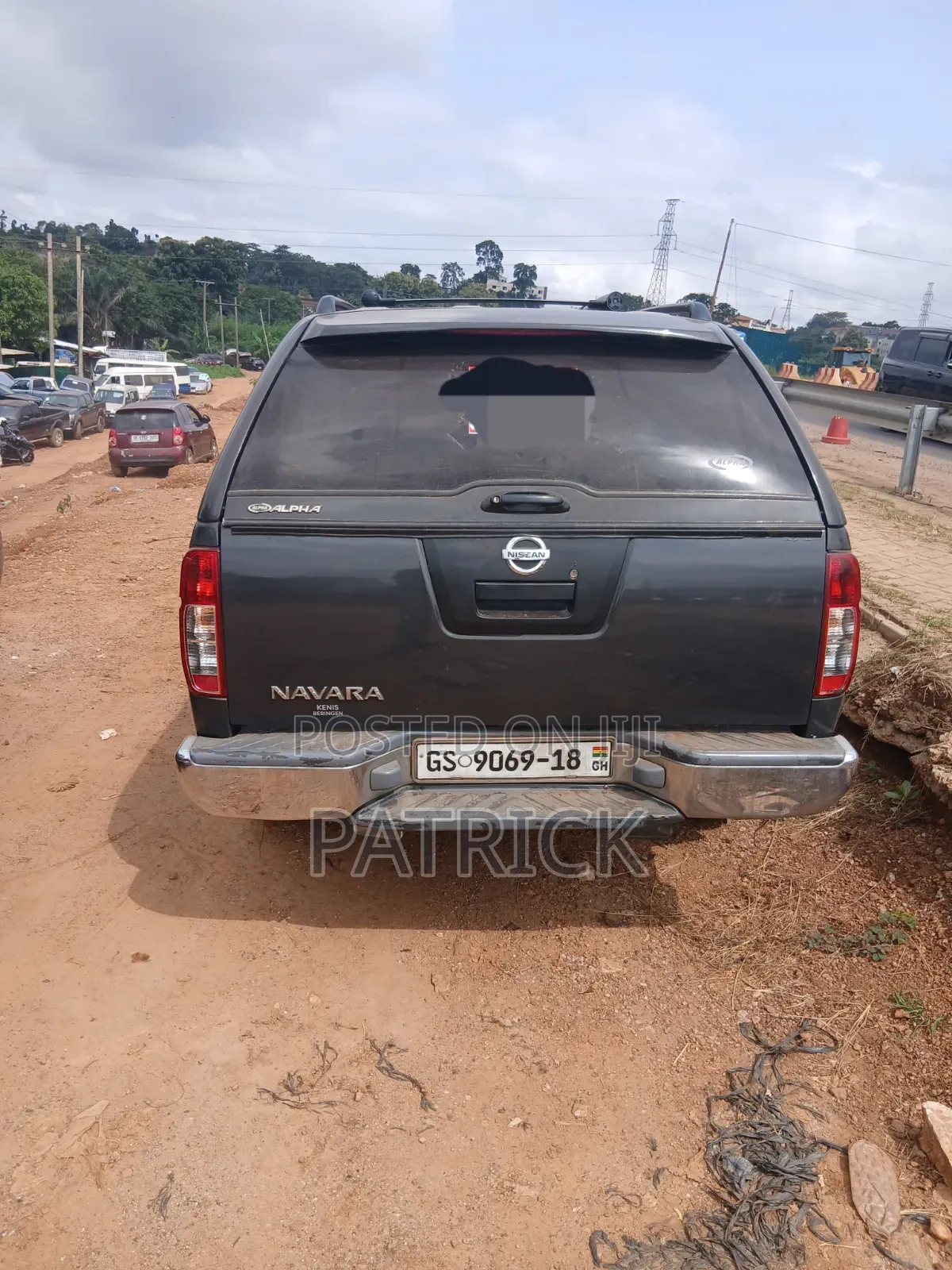Nissan Navara 2010 Black