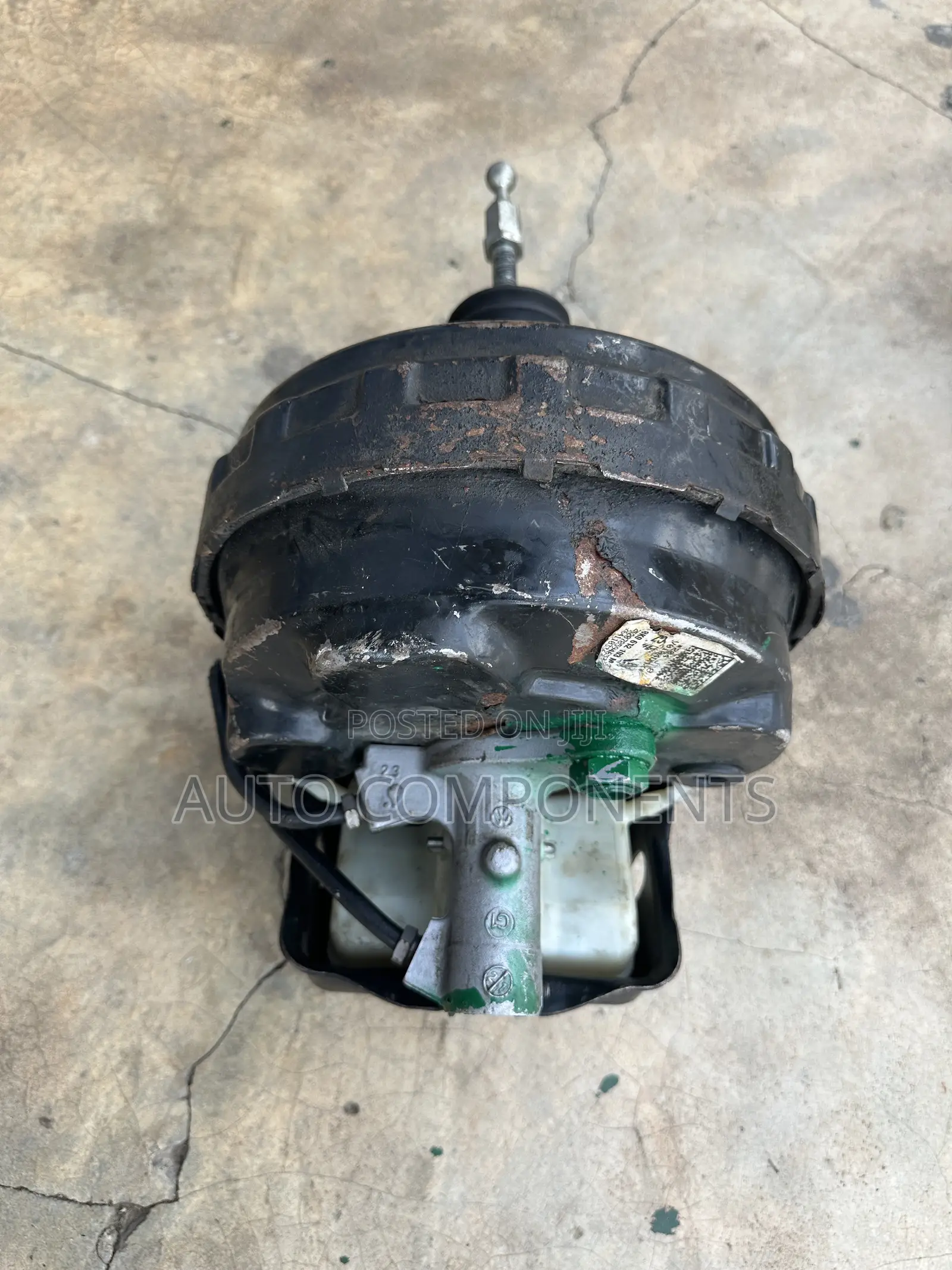 Vw Passat Brake Pot ( Master Cylinder )