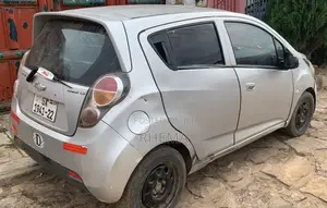 Chevrolet Spark LT 2012 Silver