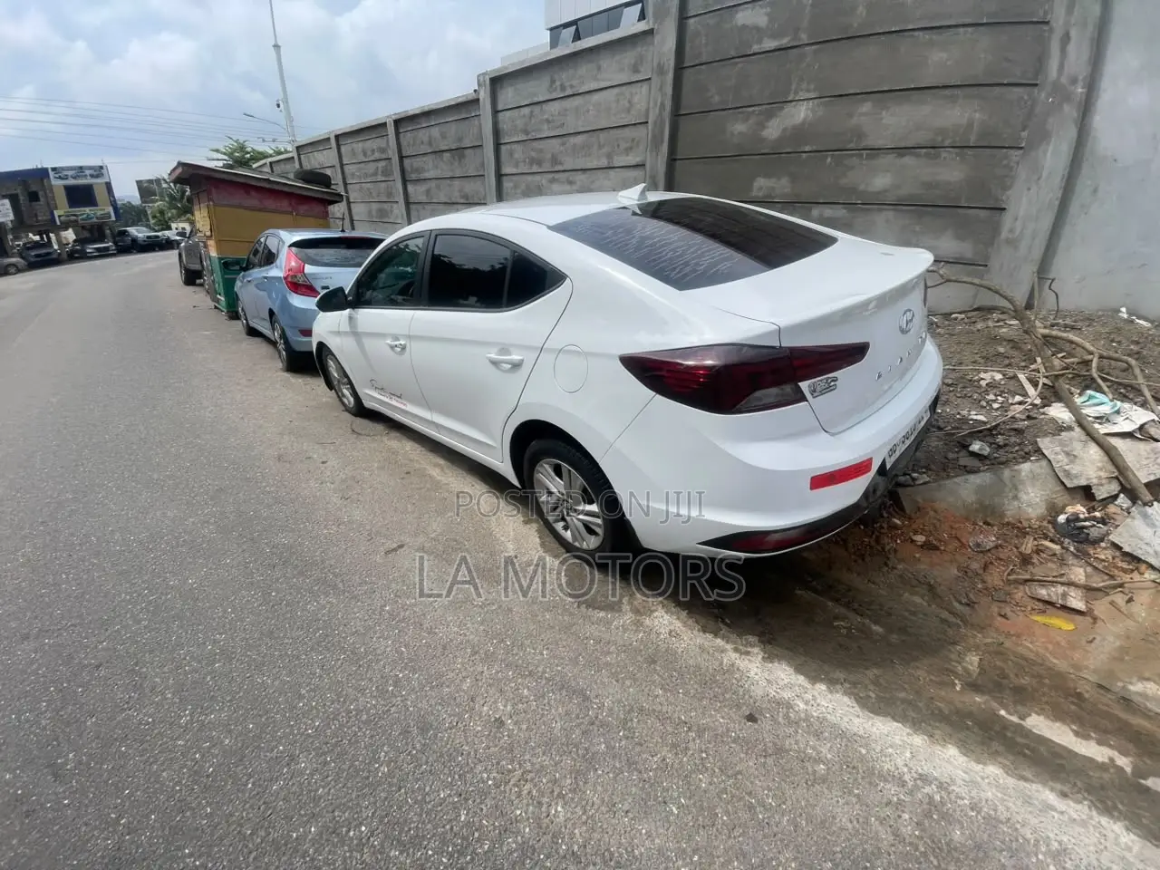 Hyundai Elantra 2022 White
