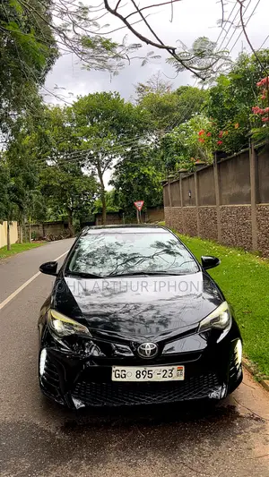 Toyota Corolla S w/Special Edition Pkg (1.8L 4cyl CVT) 2016 Black