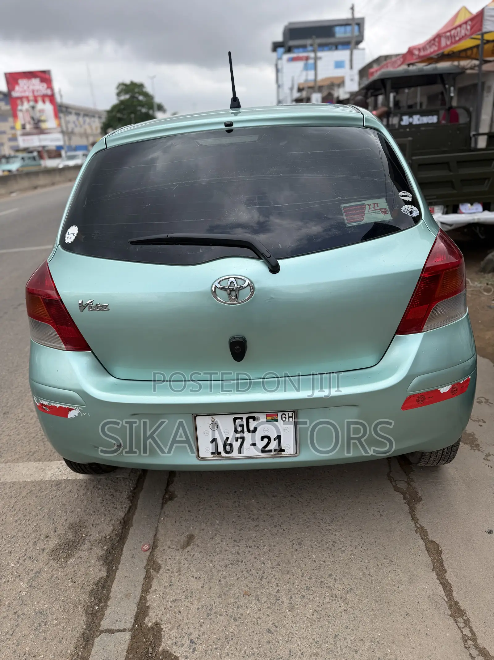 Toyota Vitz 2010